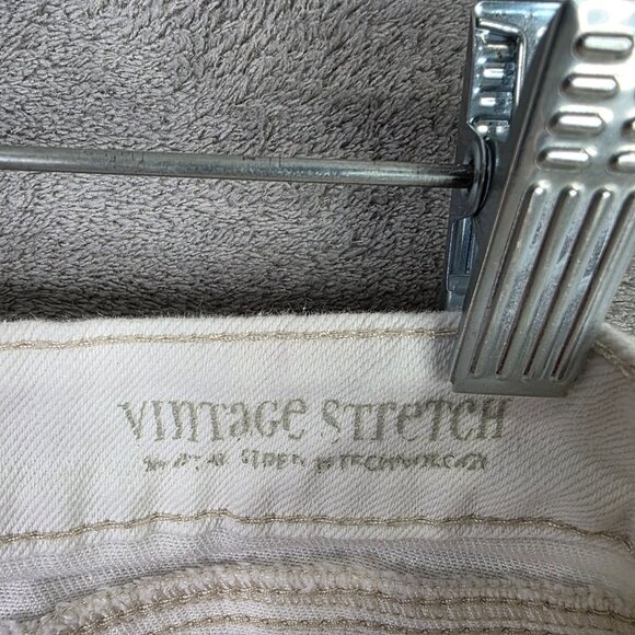 Womens Natural Reflections White Denim Shorts Vintage Stretch 3" Inseam Size 16 - Picture 3 of 11